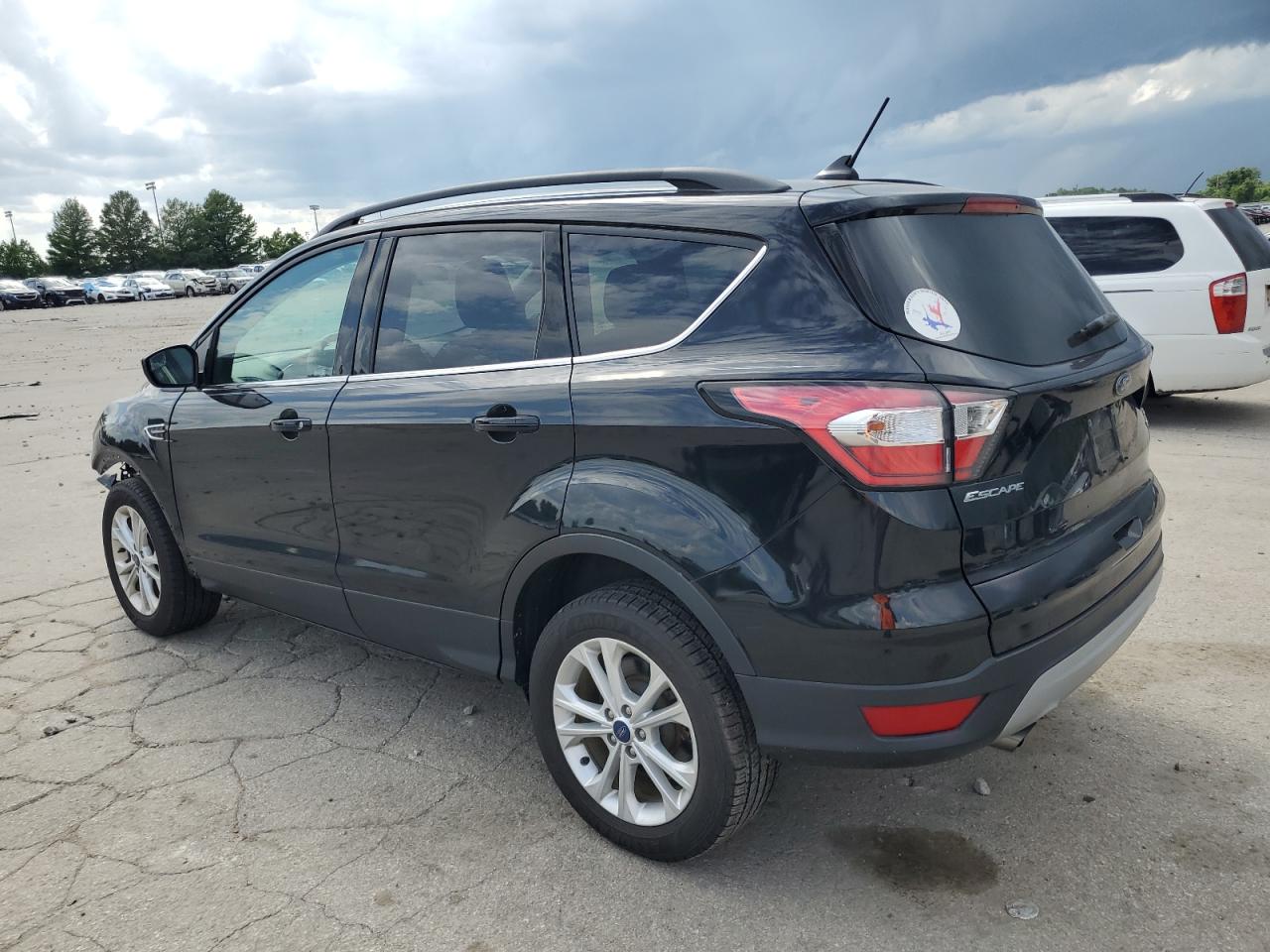 2018 Ford Escape Se VIN: 1FMCU9GD2JUB24887 Lot: 64728165