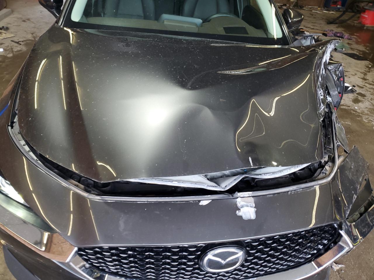 2024 Mazda Cx-30 Premium VIN: 3MVDMBDM0RM604414 Lot: 64027425