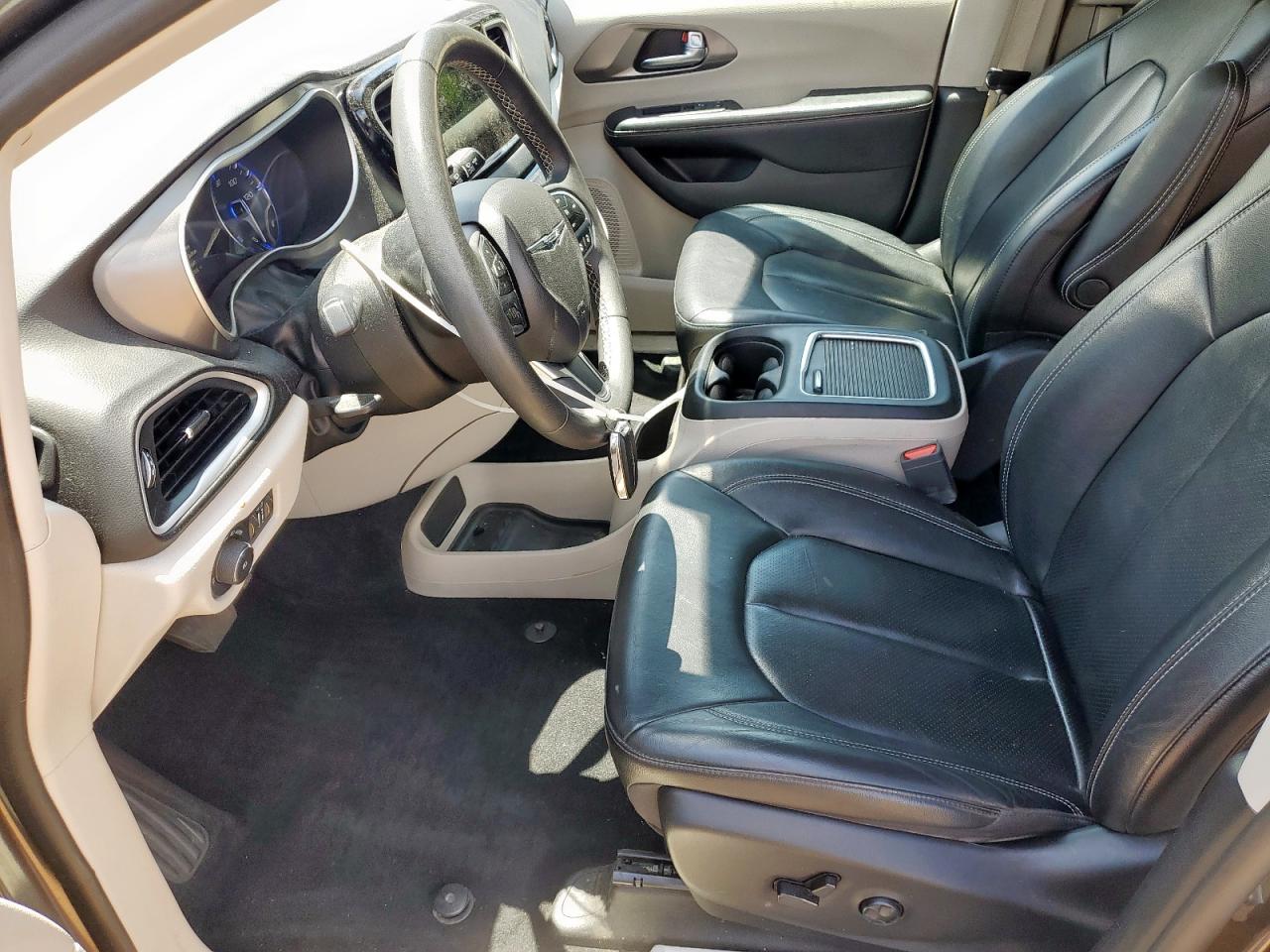 2022 Chrysler Pacifica Touring L VIN: 2C4RC1BG9NR178792 Lot: 64799495