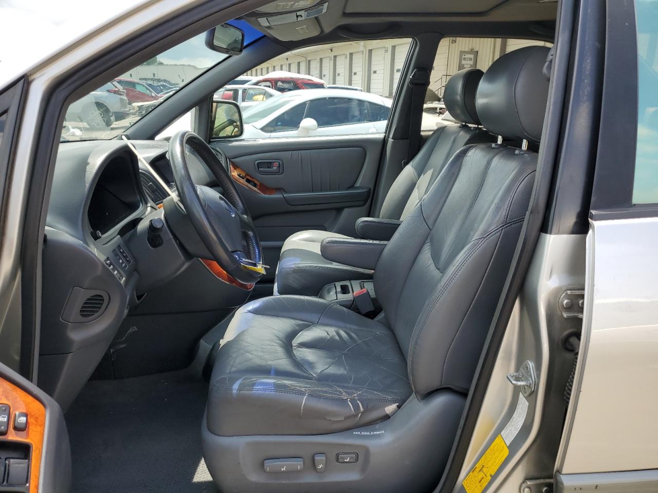 2000 Lexus Rx 300 VIN: JT6HF10U3Y0161326 Lot: 64657595