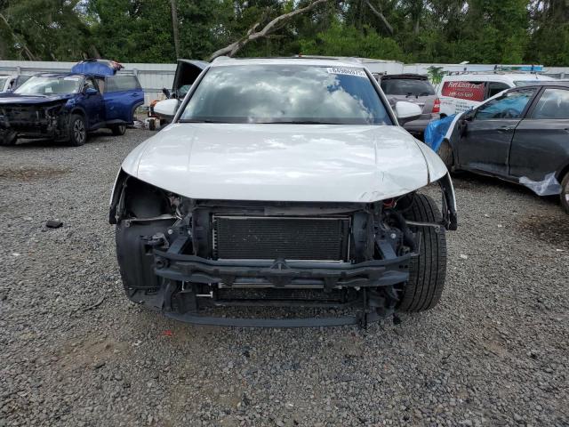  AUDI Q3 2021 White