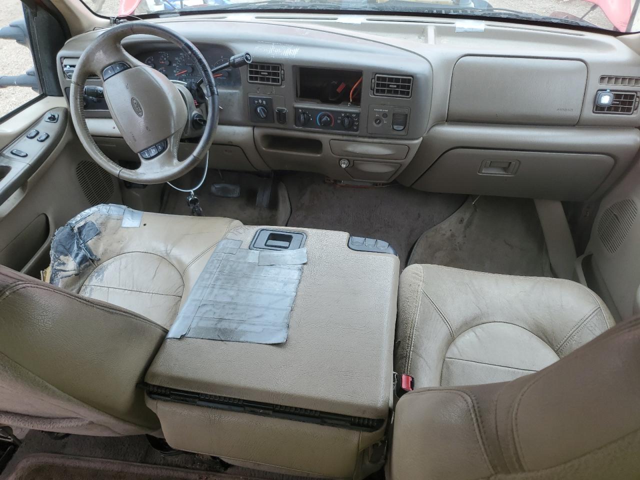 2000 Ford F250 Super Duty VIN: 1FTNX21F0YEC22018 Lot: 65368895