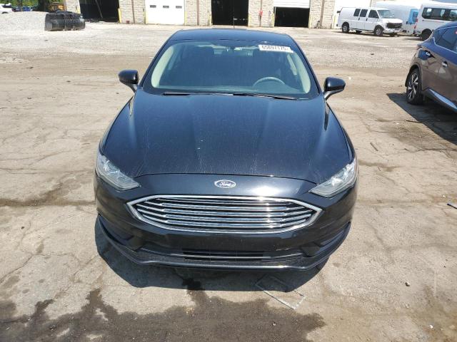  FORD FUSION 2018 Czarny