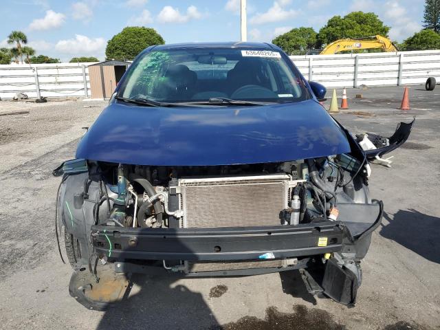  NISSAN VERSA 2019 Granatowy