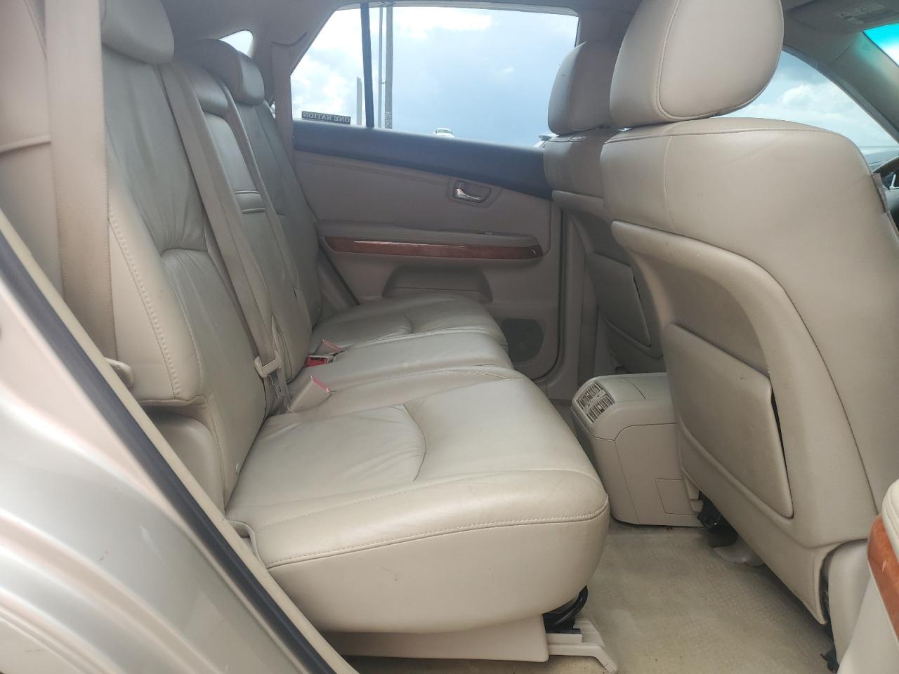 2005 Lexus Rx 330 VIN: JTJHA31U050078057 Lot: 64557105