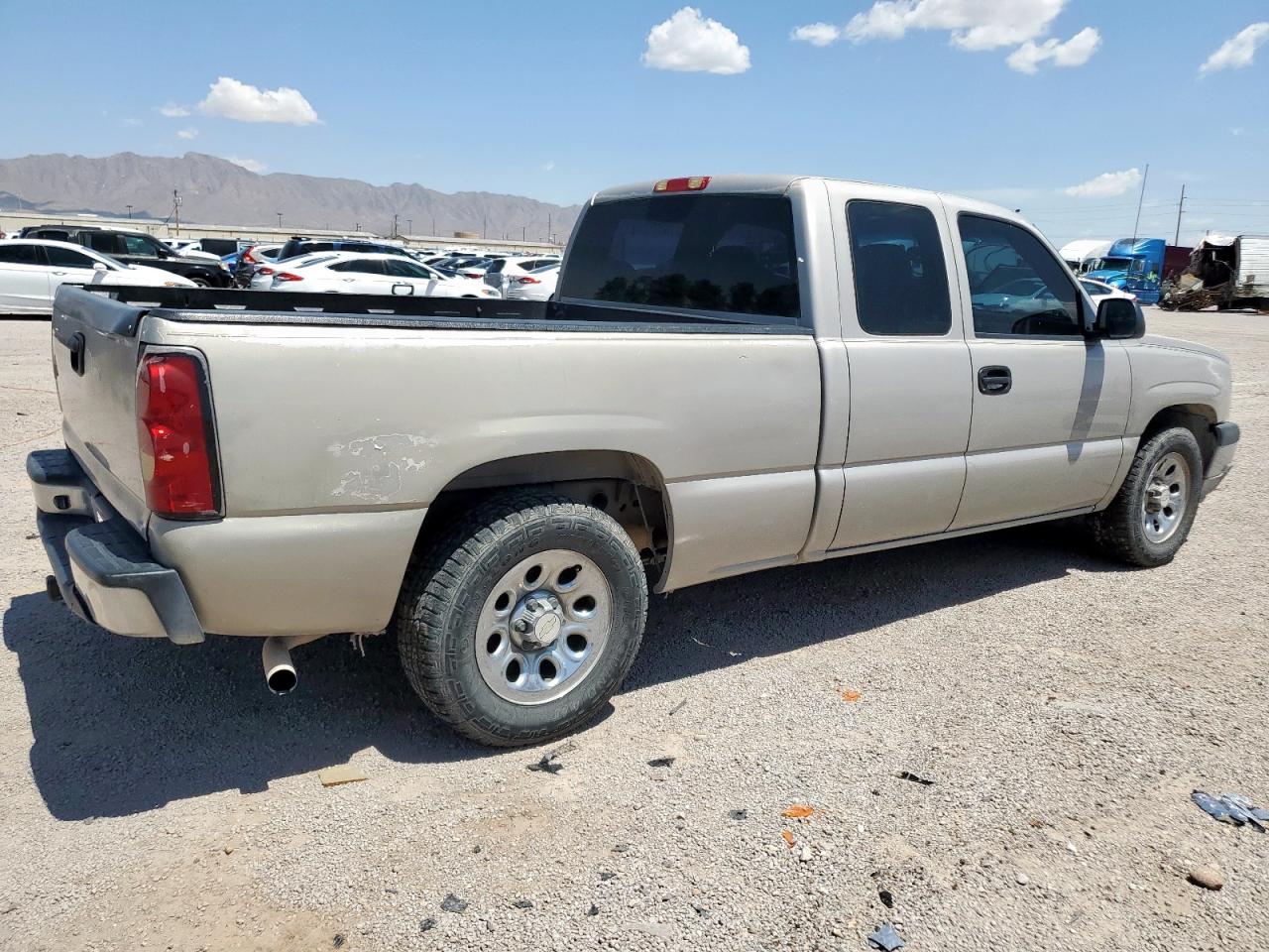 2005 Chevrolet Silverado C1500 VIN: 1GCEC19XX5Z133175 Lot: 65160525