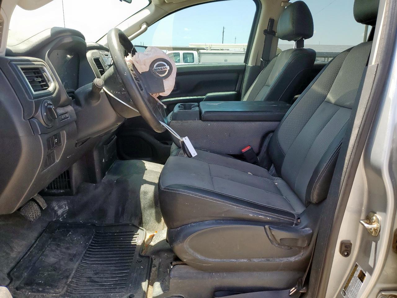 2017 Nissan Titan S VIN: 1N6AA1EK7HN572745 Lot: 65371775
