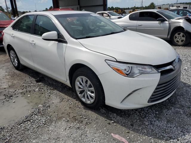  TOYOTA CAMRY 2017 White