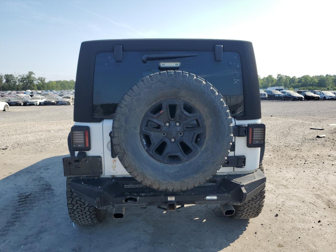 2016 Jeep Wrangler Unlimited Sport VIN: 1C4BJWDG0GL187779 Lot: 62480015