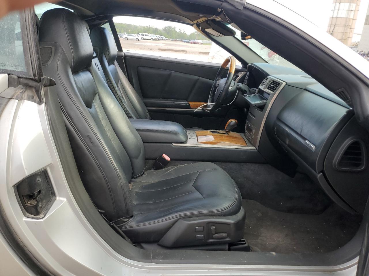 2005 Cadillac Xlr VIN: 1G6YV34A355601313 Lot: 63663255