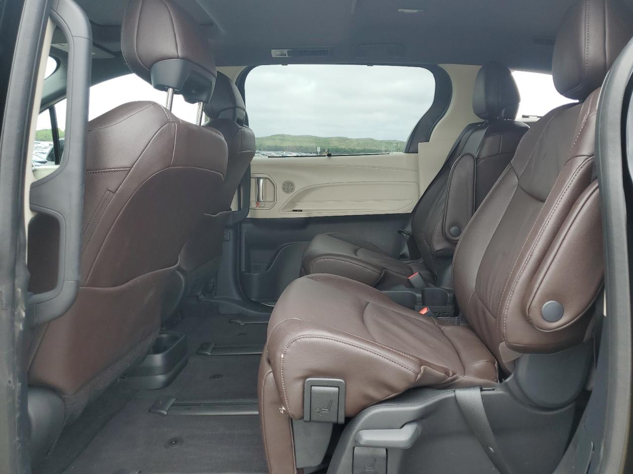 2024 Toyota Sienna Limited VIN: 5TDESKFC6RS151559 Lot: 64242035
