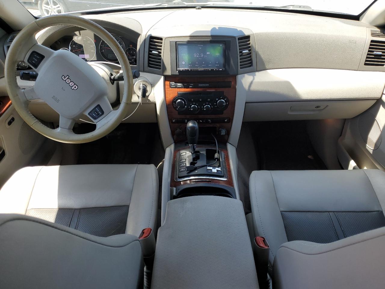 2005 Jeep Grand Cherokee Limited VIN: 1J4HR58275C694973 Lot: 63497935