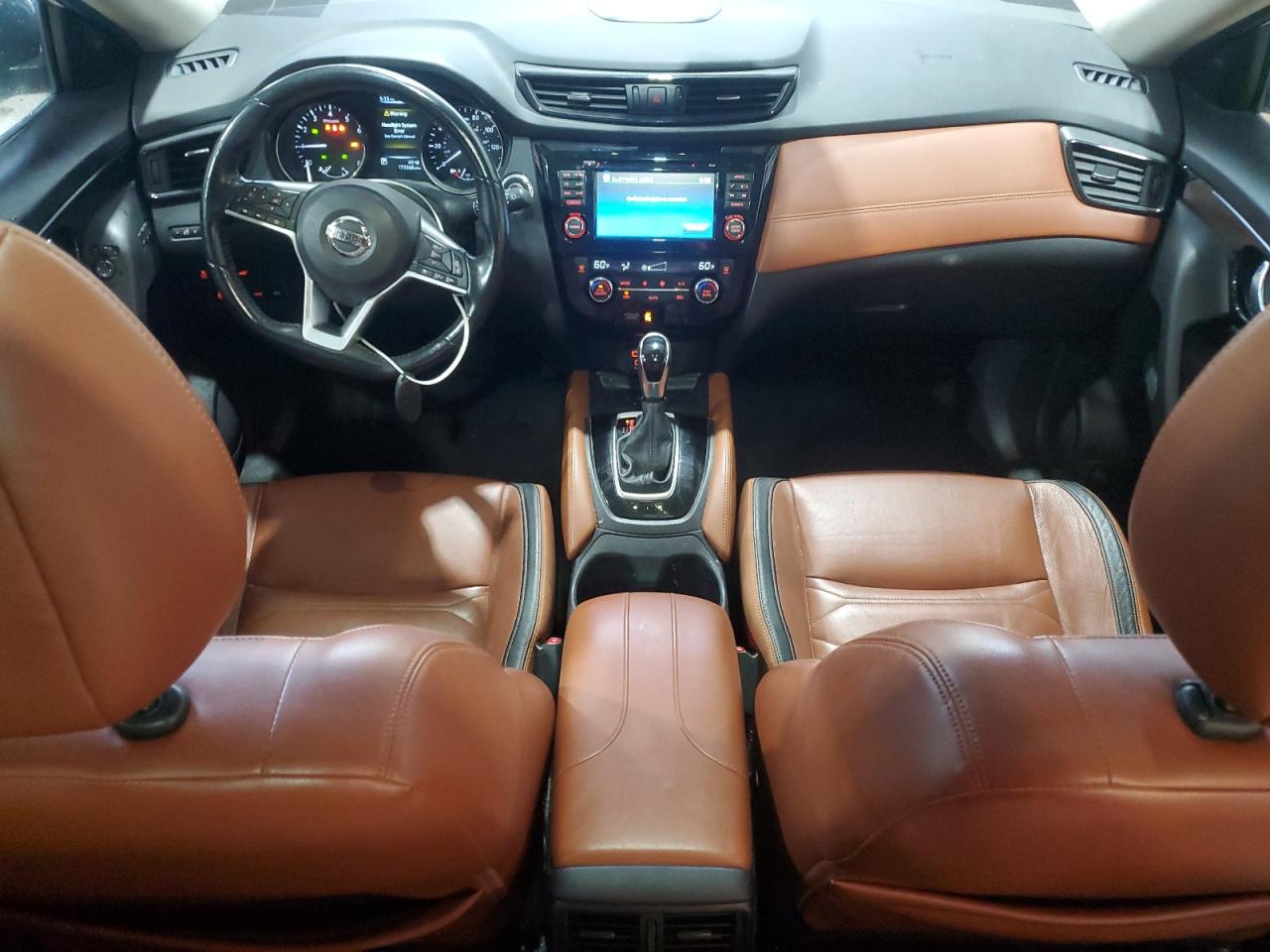 2017 Nissan Rogue S VIN: JN8AT2MVXHW284151 Lot: 64371925