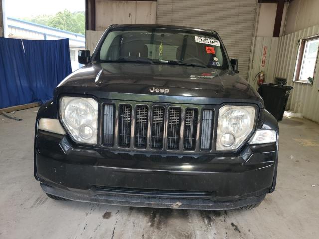Parquets JEEP LIBERTY 2012 Czarny