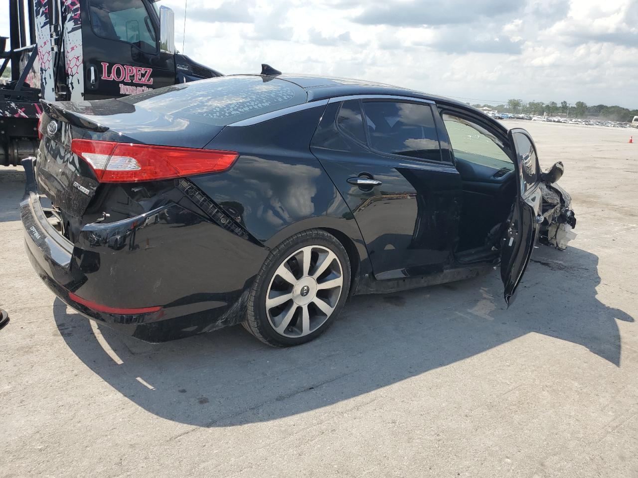 2012 Kia Optima Sx VIN: 5XXGR4A63CG045211 Lot: 63915435