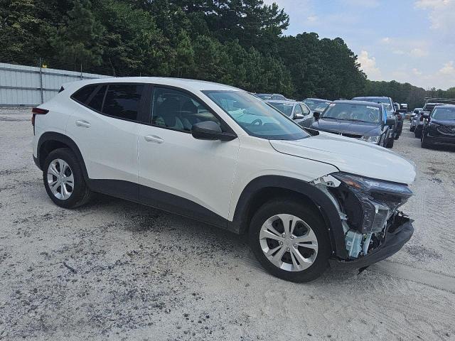  CHEVROLET TRAX 2024 Biały