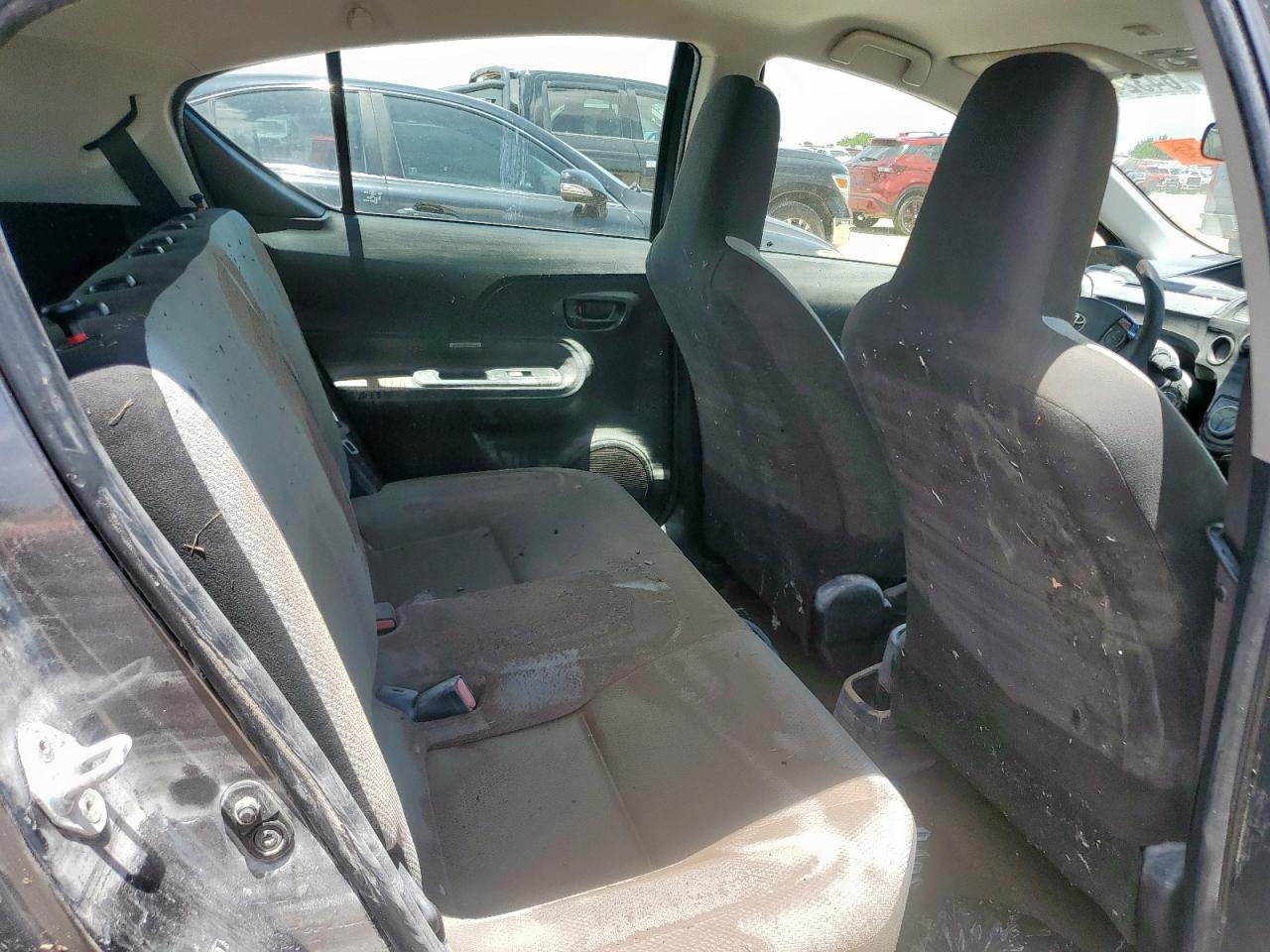 2018 Toyota Prius C VIN: JTDKDTB32J1601914 Lot: 64324445