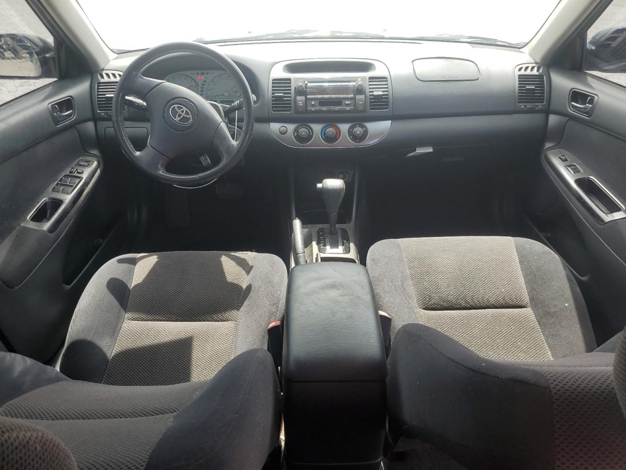 2004 Toyota Camry Le VIN: 4T1BE32K94U262801 Lot: 64369335