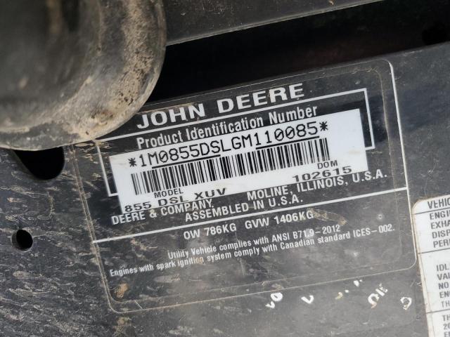 2016 JD XUV 855D  