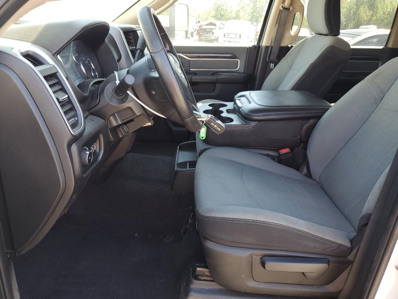 3c63rrhl0lg299602 3C63RRHL0LG299602 2020 Ram 3500 Big Horn