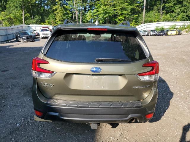  SUBARU FORESTER 2022 Green
