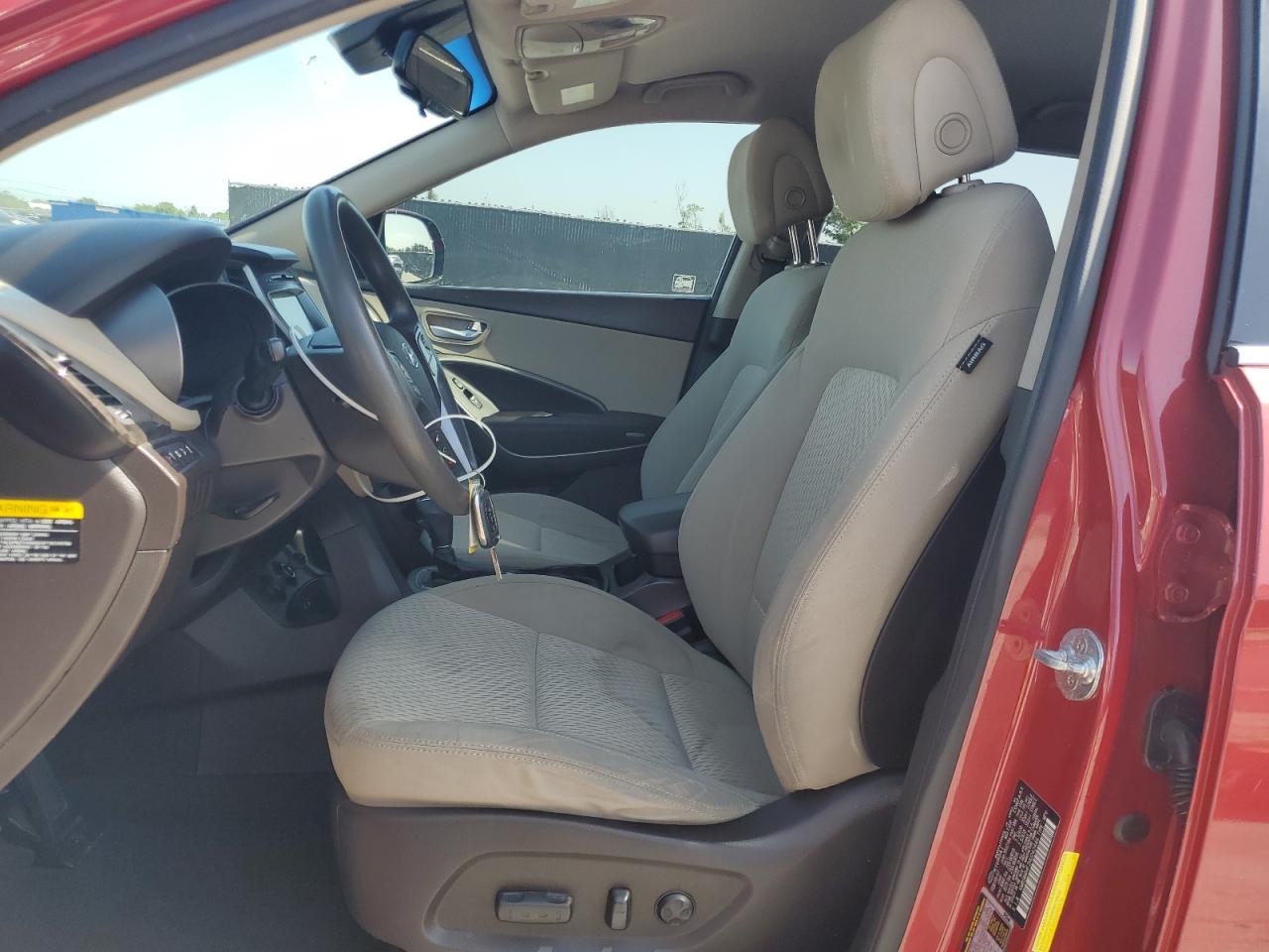 2017 Hyundai Santa Fe Se VIN: KM8SM4HF2HU242446 Lot: 63252685