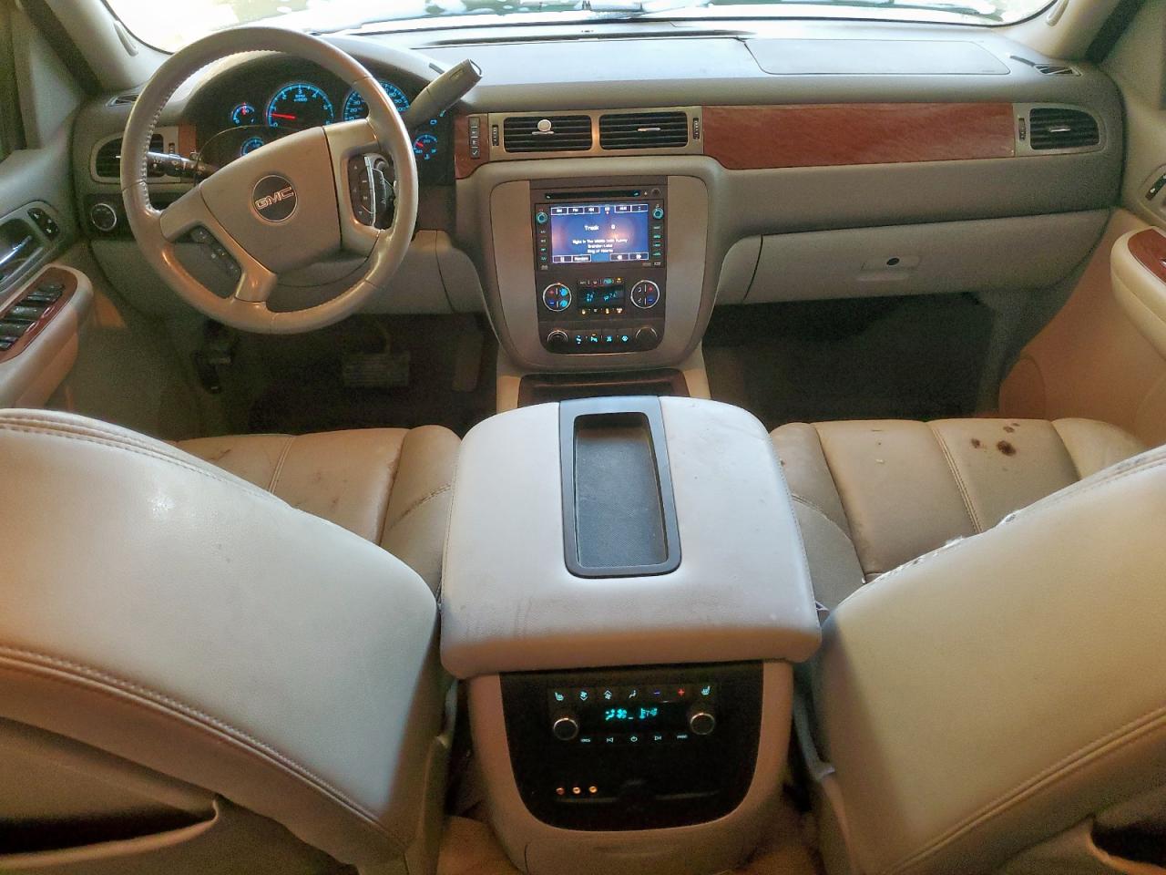2008 GMC Yukon Xl C1500 VIN: 1GKFC16038R183324 Lot: 64021485