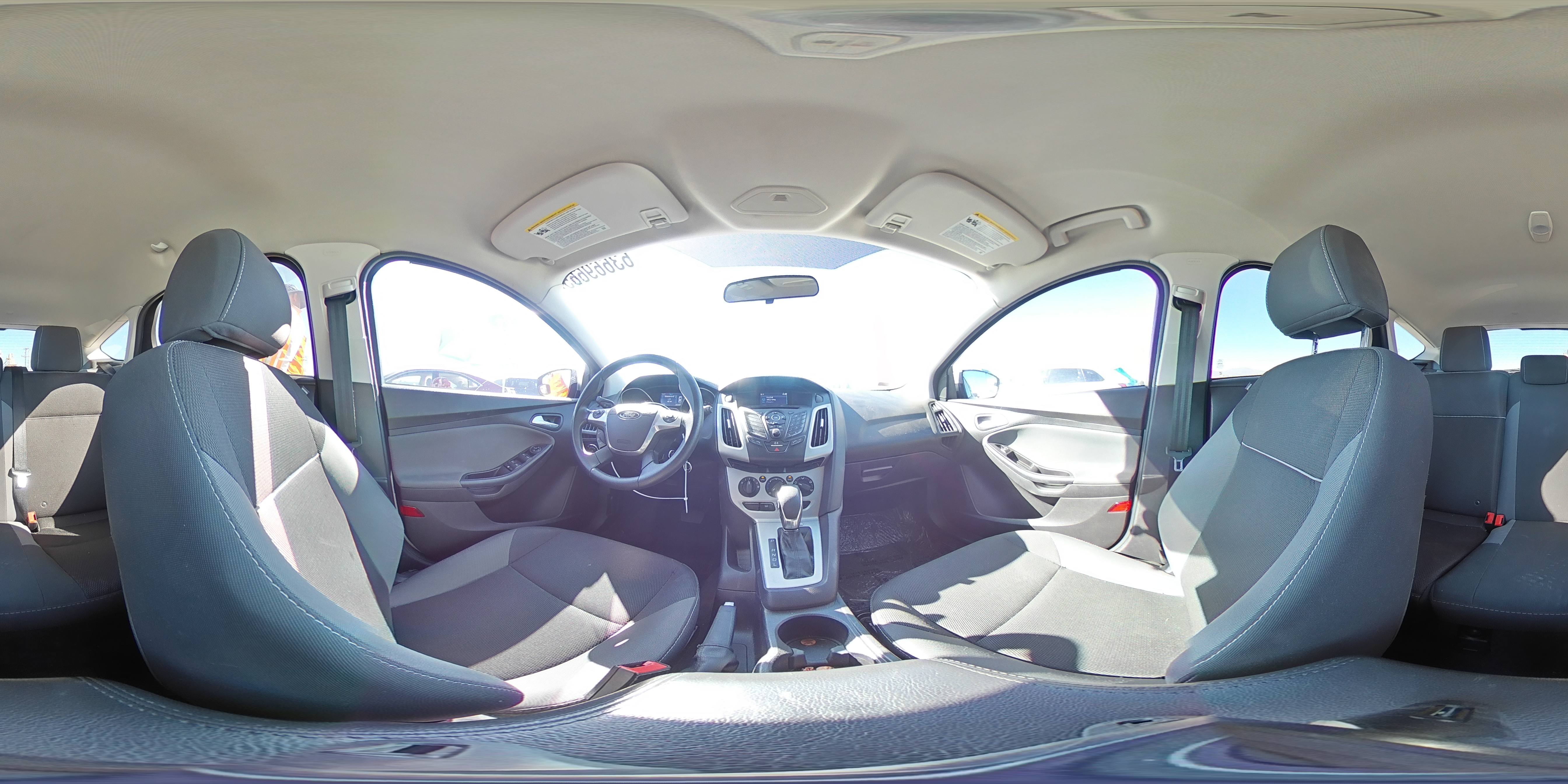 2014 Ford Focus Se VIN: 1FADP3K20EL272203 Lot: 63669665