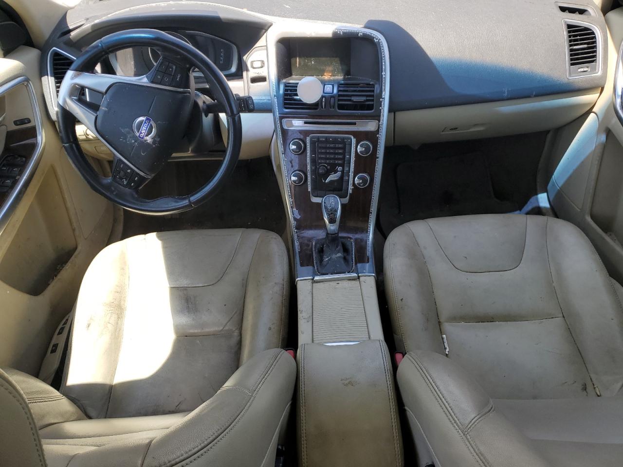2015 Volvo Xc60 3.2 Premier VIN: YV4940RB1F2609687 Lot: 62951405