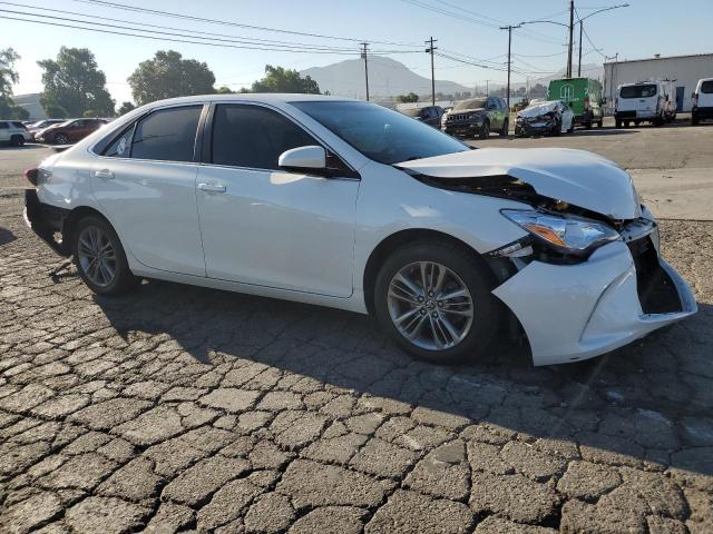  TOYOTA CAMRY 2017 White