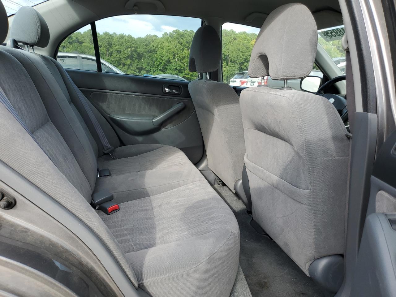 2005 Honda Civic Lx VIN: 2HGES16595H564775 Lot: 64748955