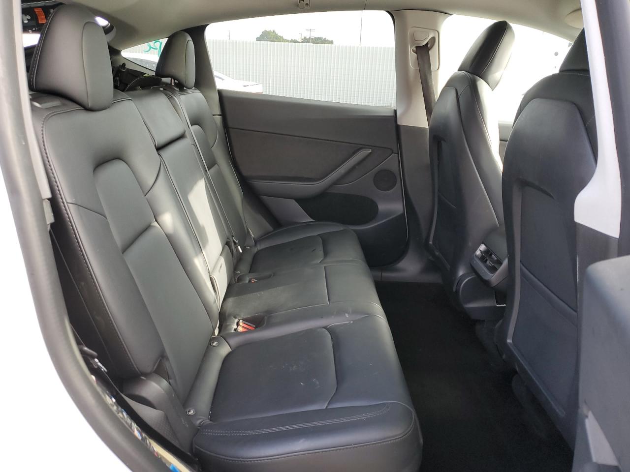 2022 Tesla Model Y VIN: 7SAYGDEEXNF553809 Lot: 65374385