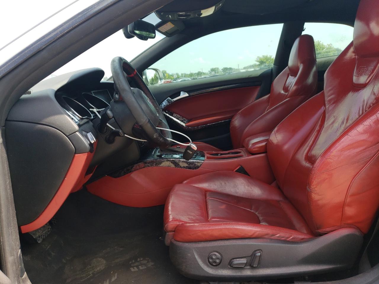 2011 Audi S5 Premium VIN: WAULVBFRXBA010108 Lot: 64233255