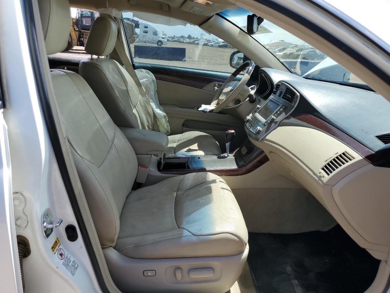 2011 Toyota Avalon Base VIN: 4T1BK3DB3BU387943 Lot: 61969215