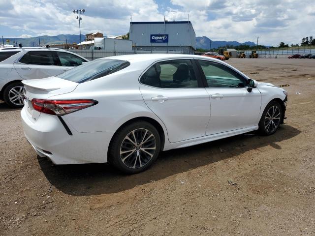  TOYOTA CAMRY 2018 White