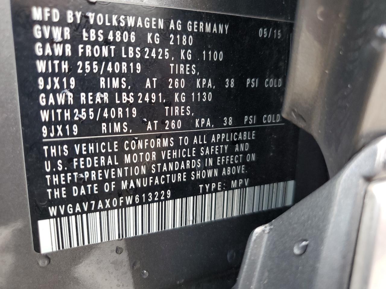 2015 Volkswagen Tiguan S VIN: WVGAV7AX0FW613229 Lot: 63035225