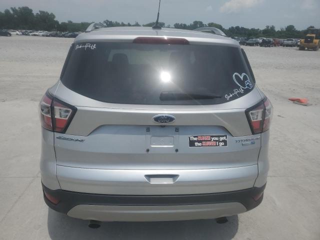  FORD ESCAPE 2018 Серебристый