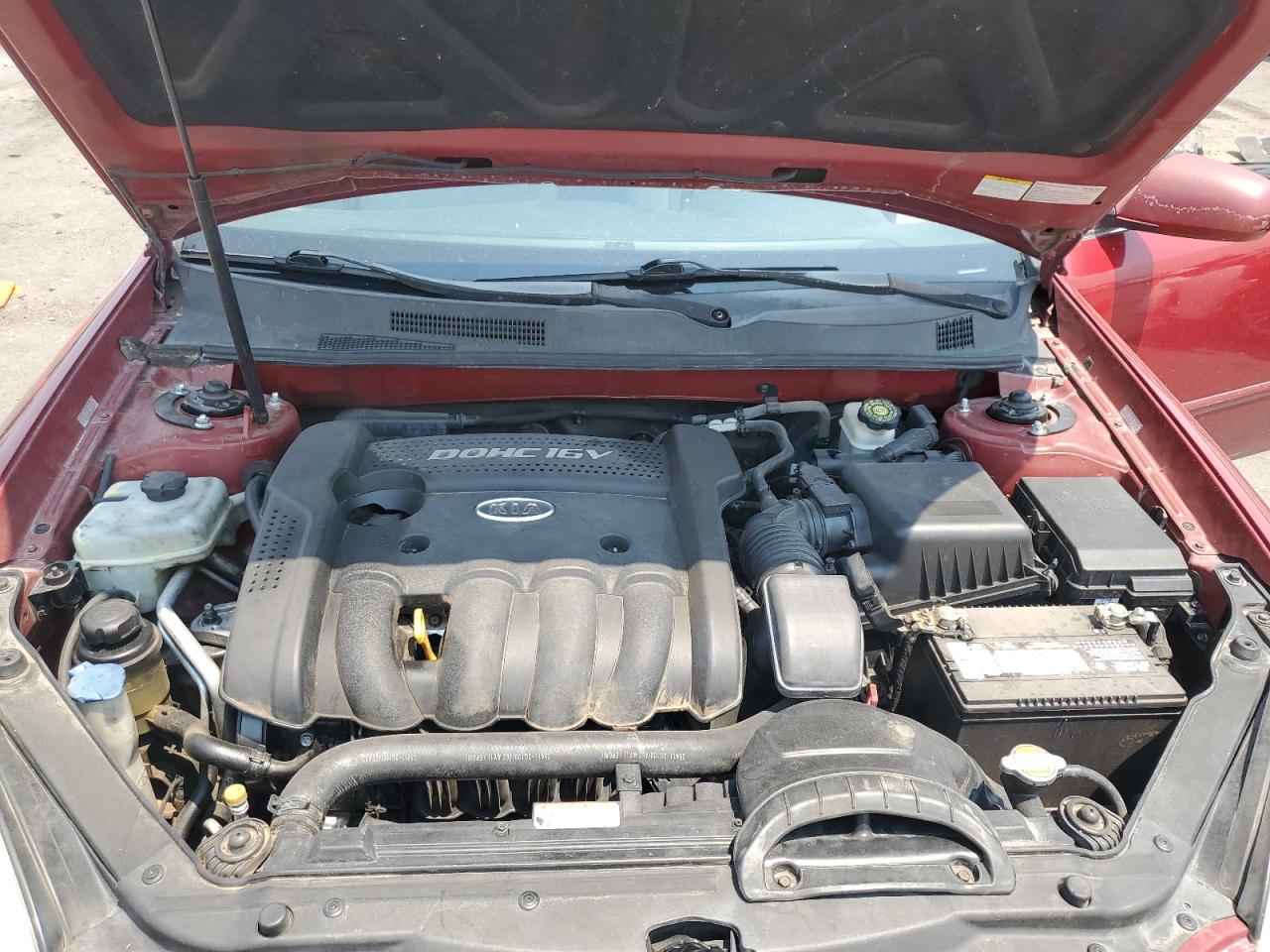 2007 Kia Optima Lx VIN: KNAGE123475105597 Lot: 64716975