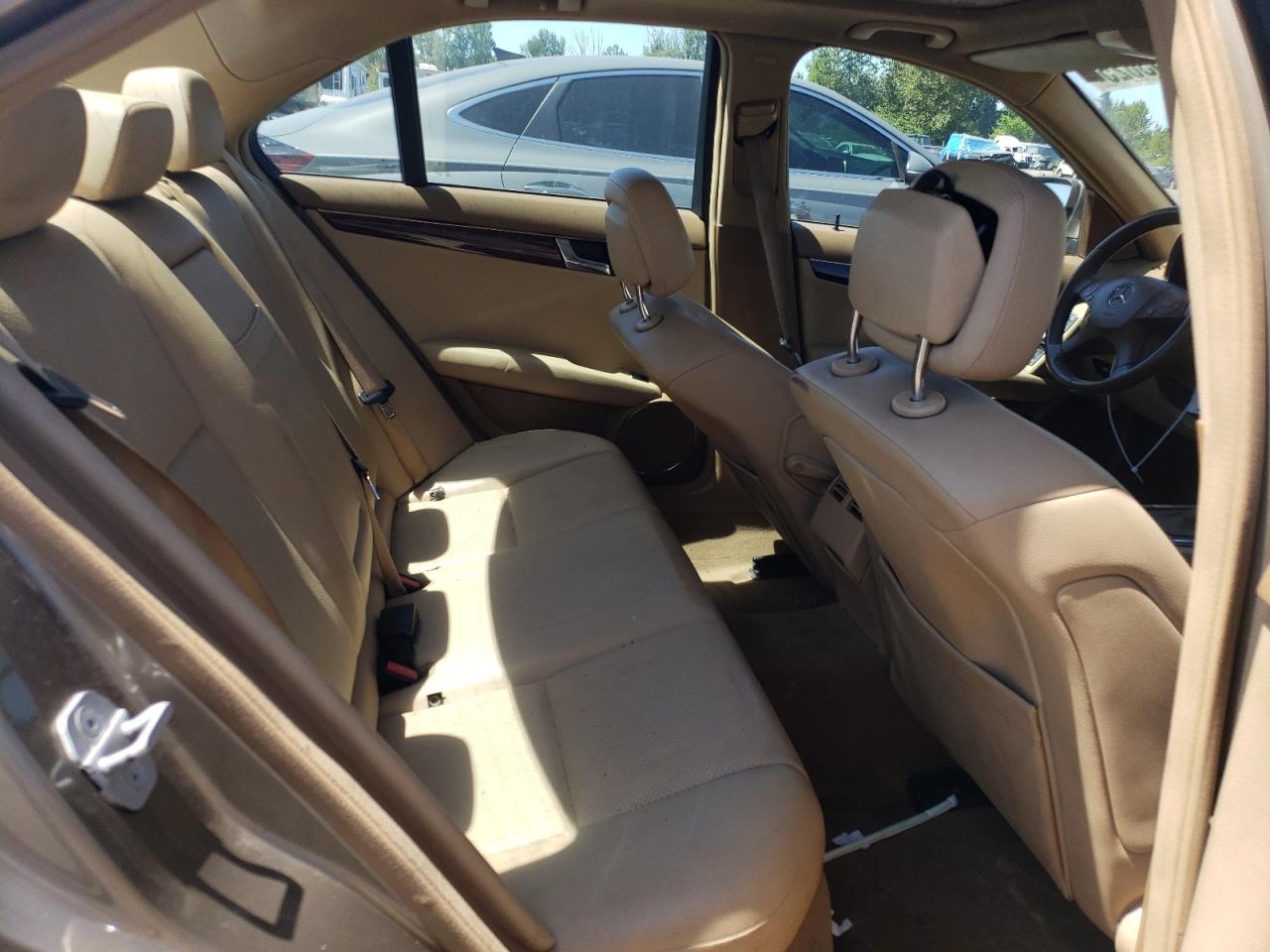 2008 Mercedes-Benz C 300 VIN: WDDGF54X68F057125 Lot: 64863025