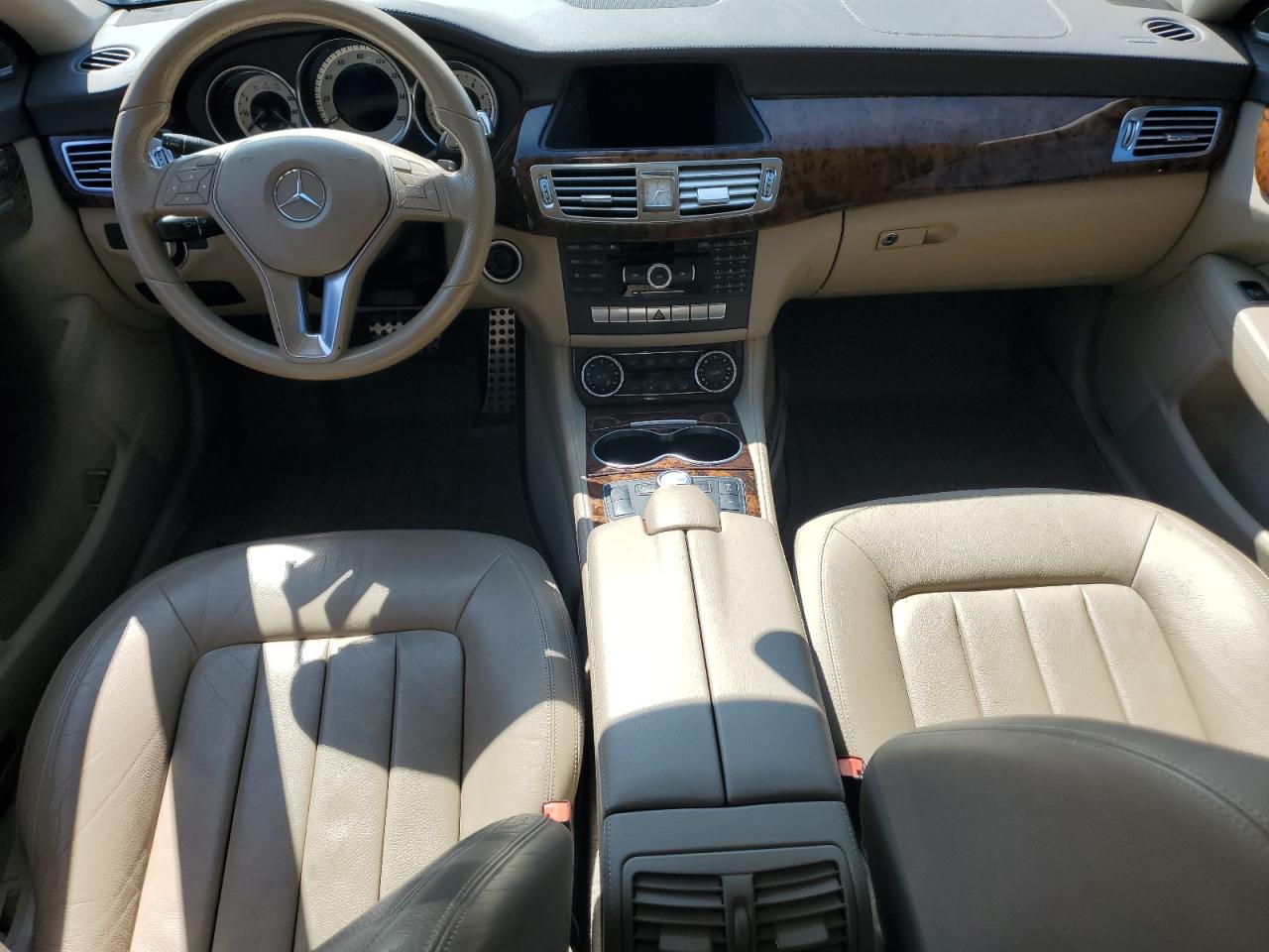 2012 Mercedes-Benz Cls 550 VIN: WDDLJ7DB4CA018049 Lot: 64608225