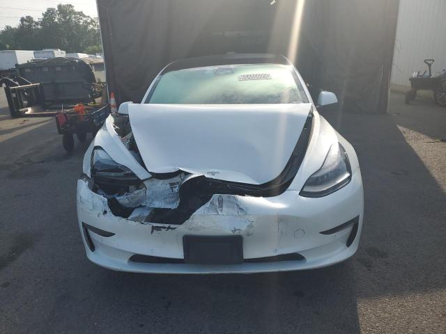  TESLA MODEL 3 2022 White