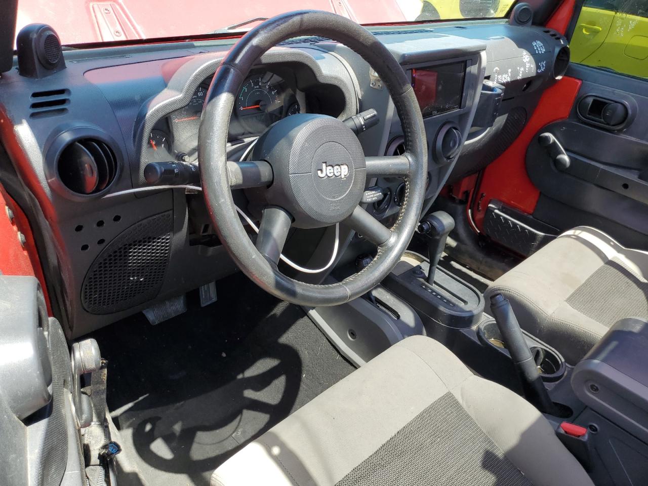 2008 Jeep Wrangler X VIN: 1J4FA24138L555258 Lot: 63432465