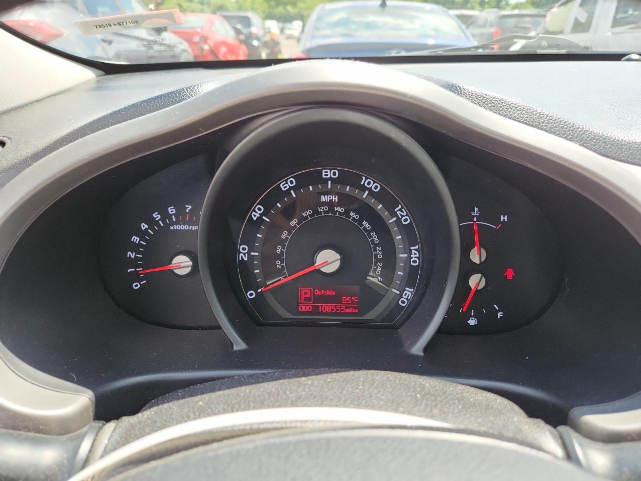 kndpb3ac1e7580392 KNDPB3AC1E7580392 2014 Kia Sportage Base
