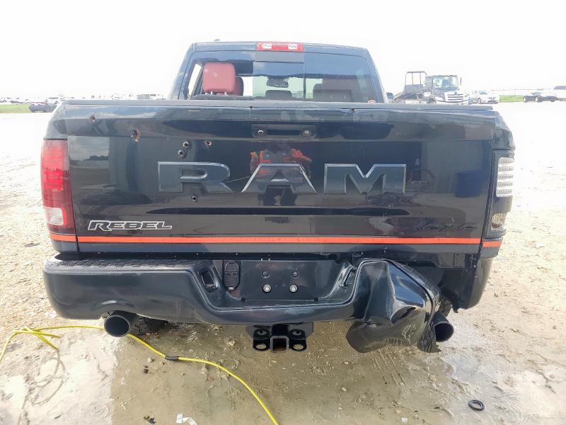  RAM 1500 2016 Czarny