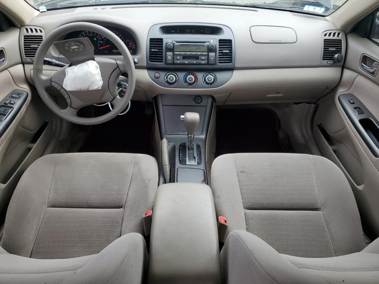 2005 Toyota Camry Le VIN: 4T1BE32K55U062130 Lot: 64402415