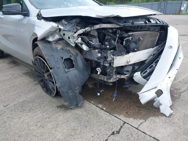 2018 MERCEDES BENZ GLA 220 AM
