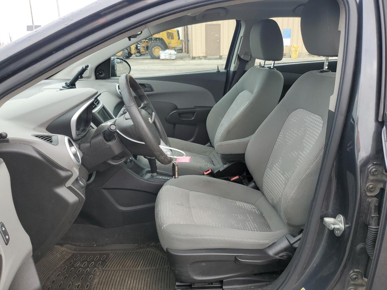 2018 Chevrolet Sonic Ls VIN: 1G1JB5SH1J4121041 Lot: 64307155