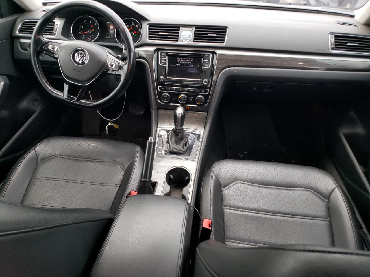 2017 Volkswagen Passat Se VIN: 1VWGT7A31HC083517 Lot: 63689235