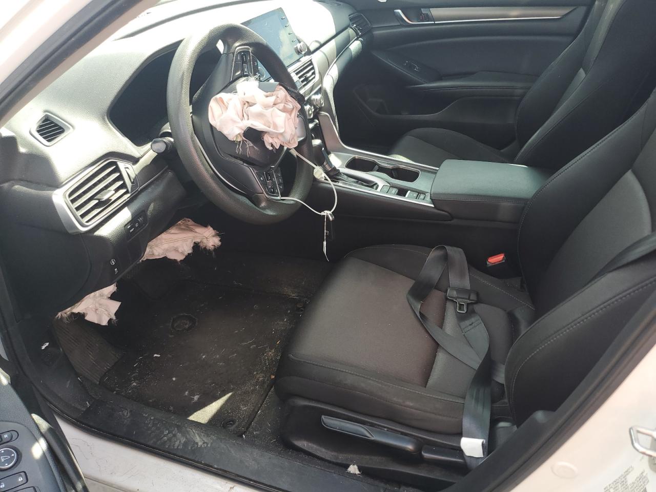 1HGCV1F15NA002317 2022 Honda Accord Lx
