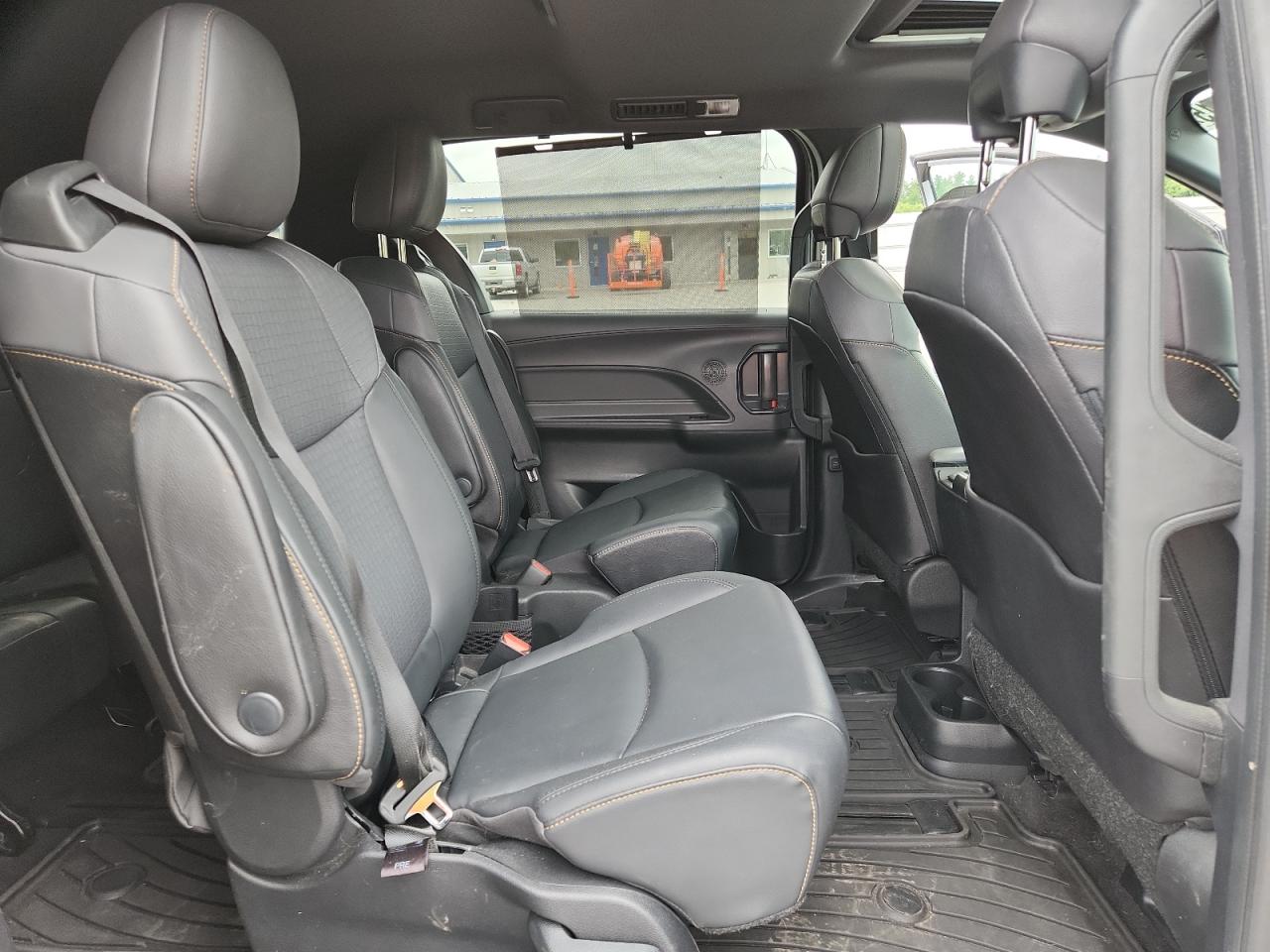 2022 Toyota Sienna Xle VIN: 5TDASKFC2NS042881 Lot: 62096415